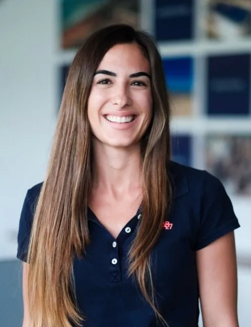 Amanda Fernandez - Concierge