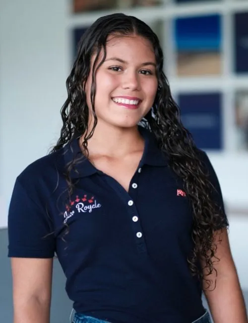 Ana Carvajal - Concierge