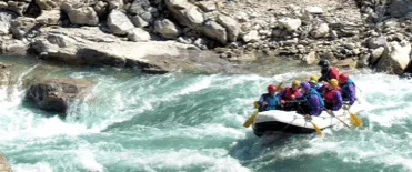 Group white-water rafting in Costa Rica