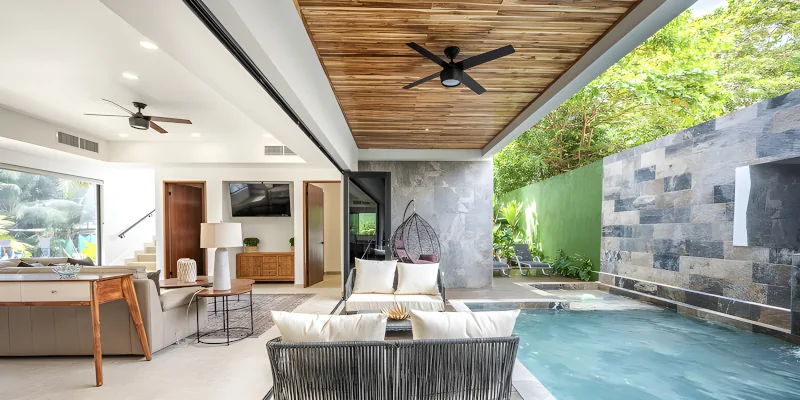 Royale Stone Modern Villa in Jacó Costa rica