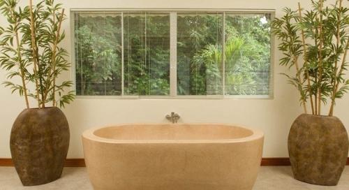 Royale-Pearl-Master-Bath-Tub-1